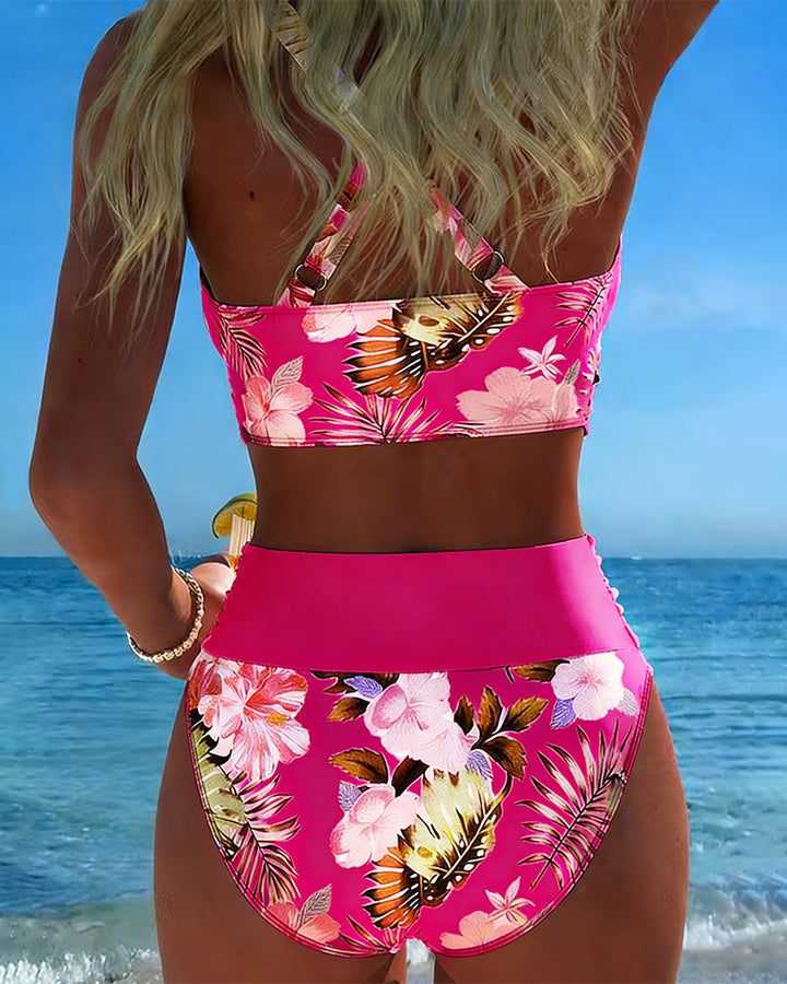 Bikini avec motif floral contrasté et fente