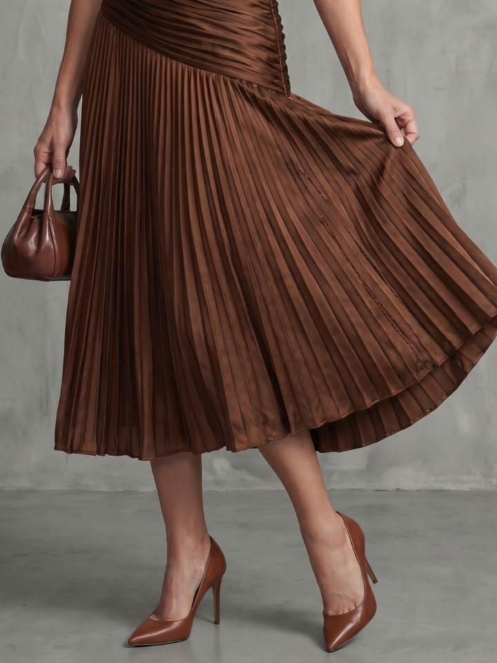 Theodora | Robe midi à taille plissée et rayures