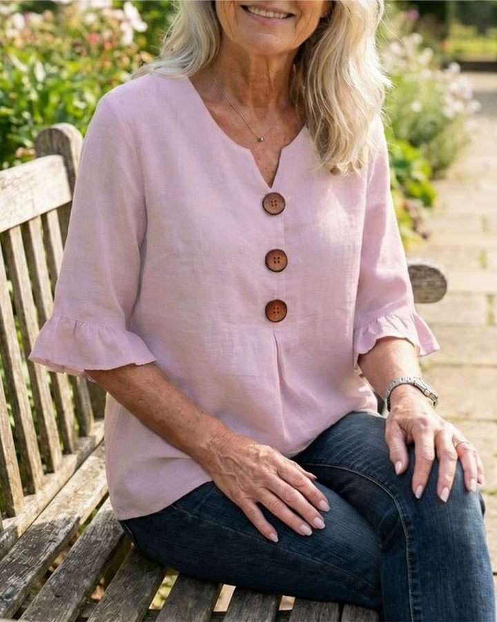 Blouse Sophia unie en coton-lin avec boutons en bois et volant