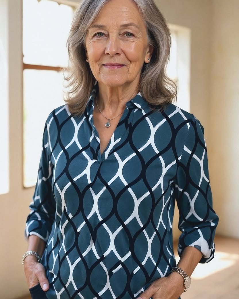 THE LISA - BLOUSE