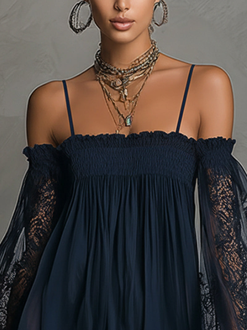 Noemi - Mini robe en bleu marine avec décolleté off-shoulder, finitions en dentelle et manches transparentes