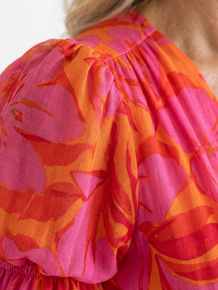 Saule | Robe Midi à Manches Bouffantes et Col V Floral