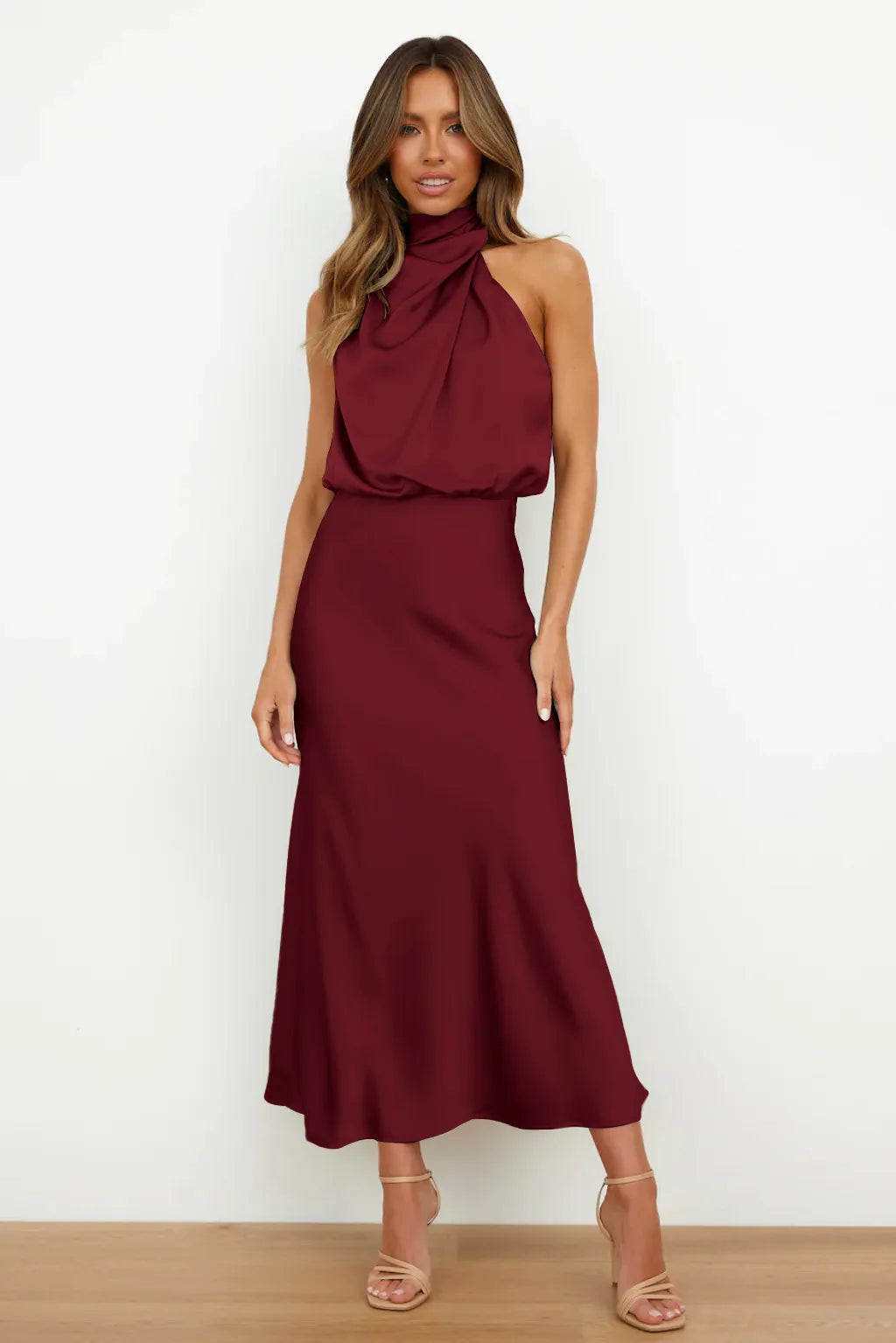 Robe en avec Découpe
