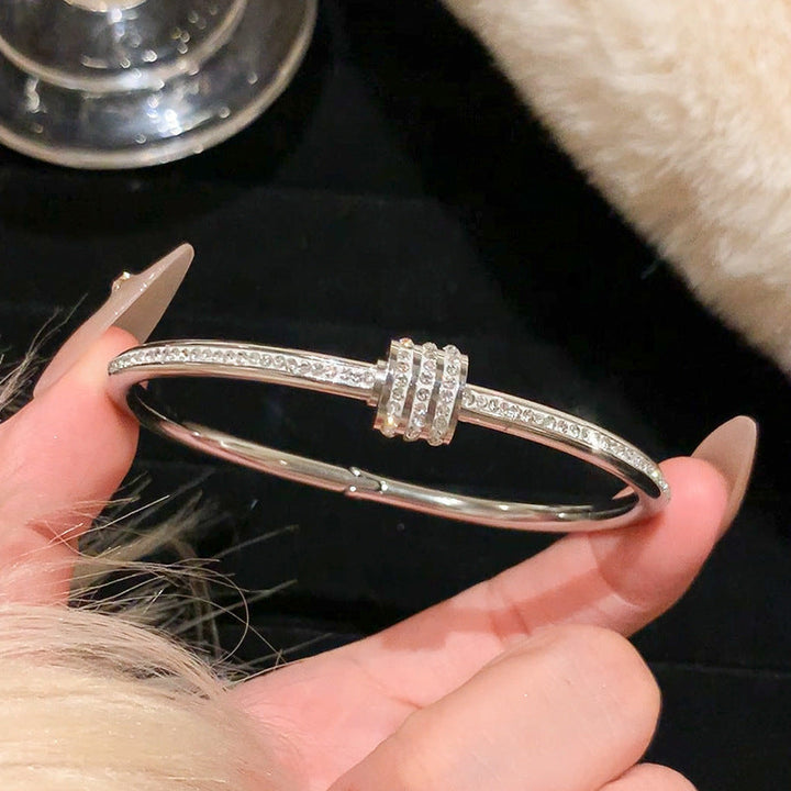 Faustina™ | Bracelet élégant en or