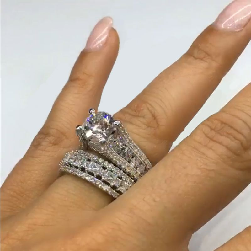 Ingrid™ | Ensemble de mariée 2 pièces ronde pavé