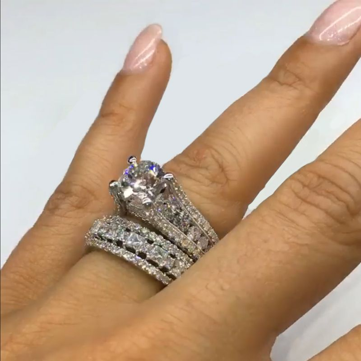 Ingrid™ | Ensemble de mariée 2 pièces ronde pavé
