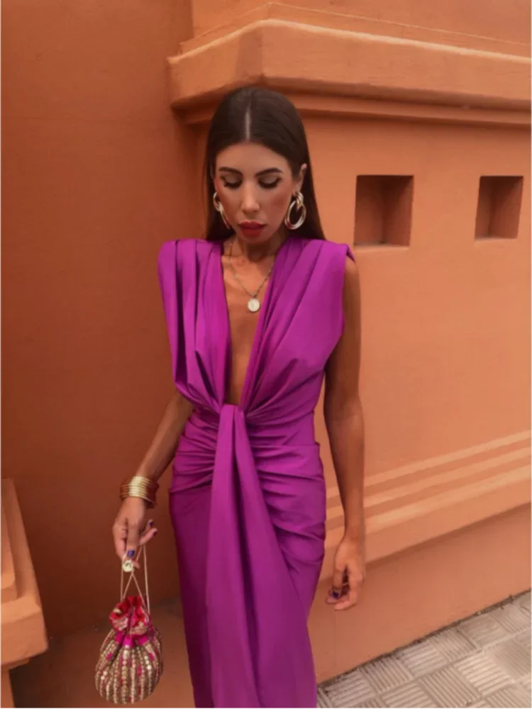 Leonora™ | Robe Élégante Décolletée
