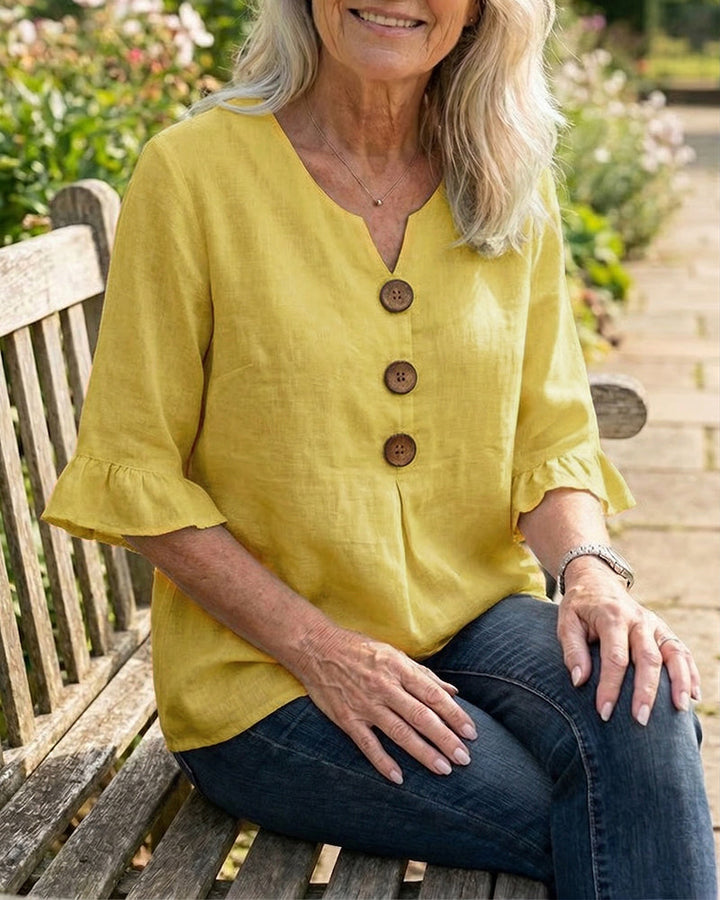 Blouse Sophia unie en coton-lin avec boutons en bois et volant