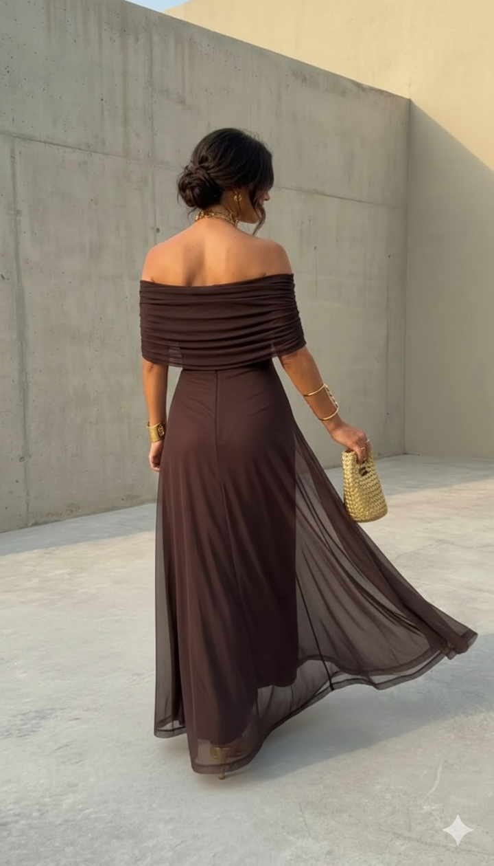 Uma - Robe longue fluide au design élégant