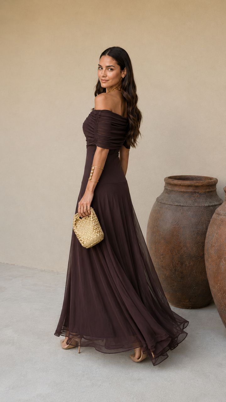 Robe Toledo en couleur marron