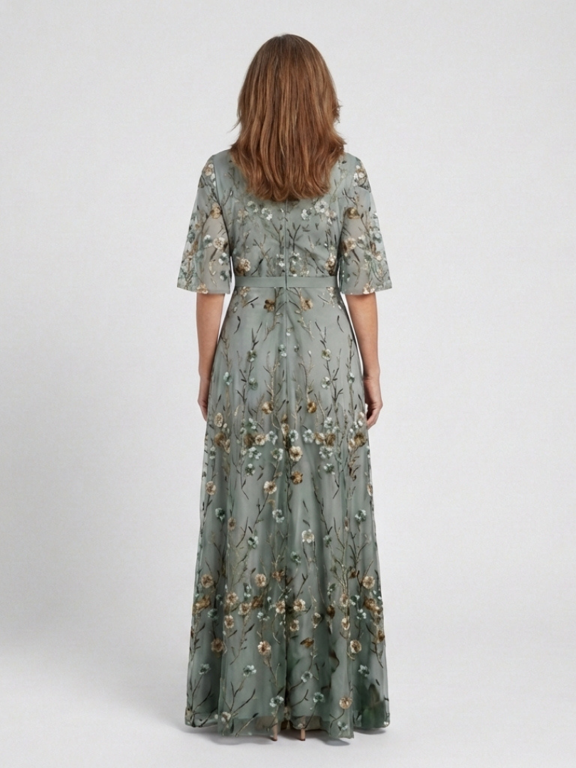 Evadne | Robe Maxi à Fleurs à Col V et Manches Courtes