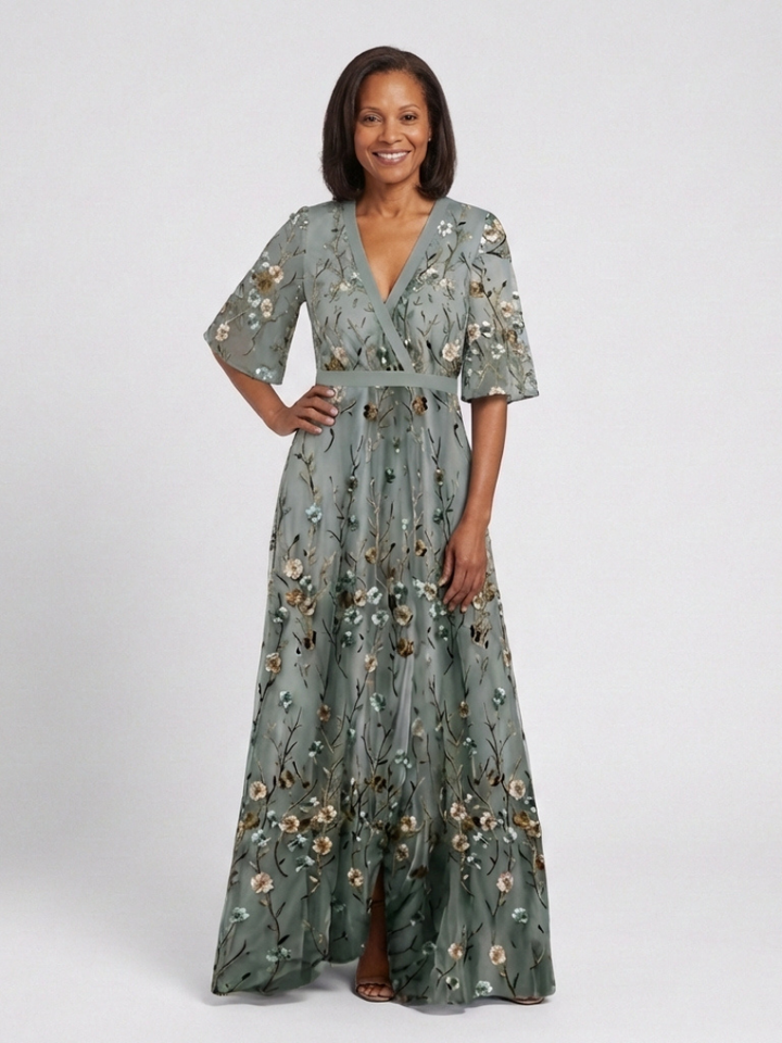 Evadne | Robe Maxi à Fleurs à Col V et Manches Courtes