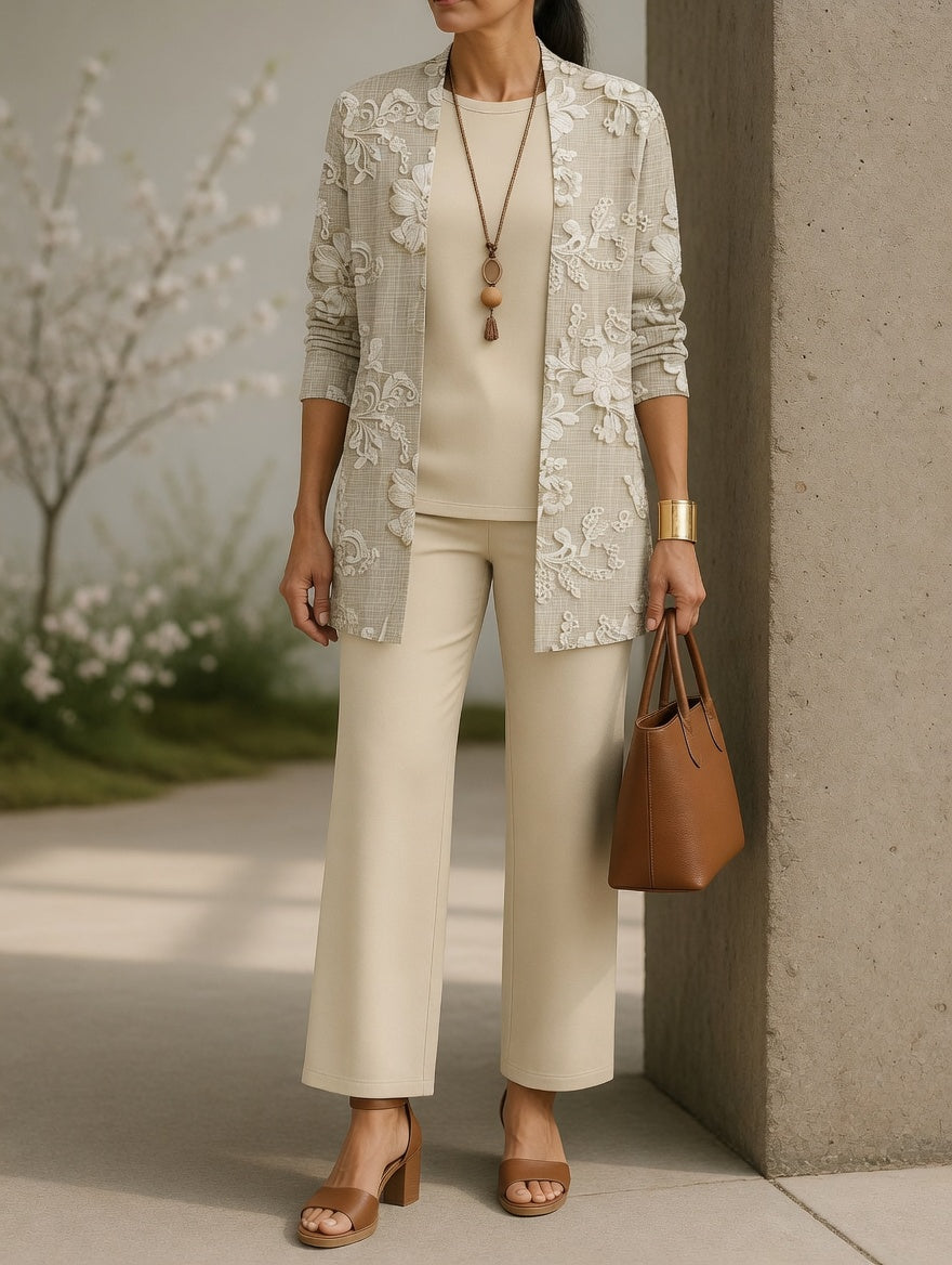 Ivory — Ensemble trois pièces à broderie florale