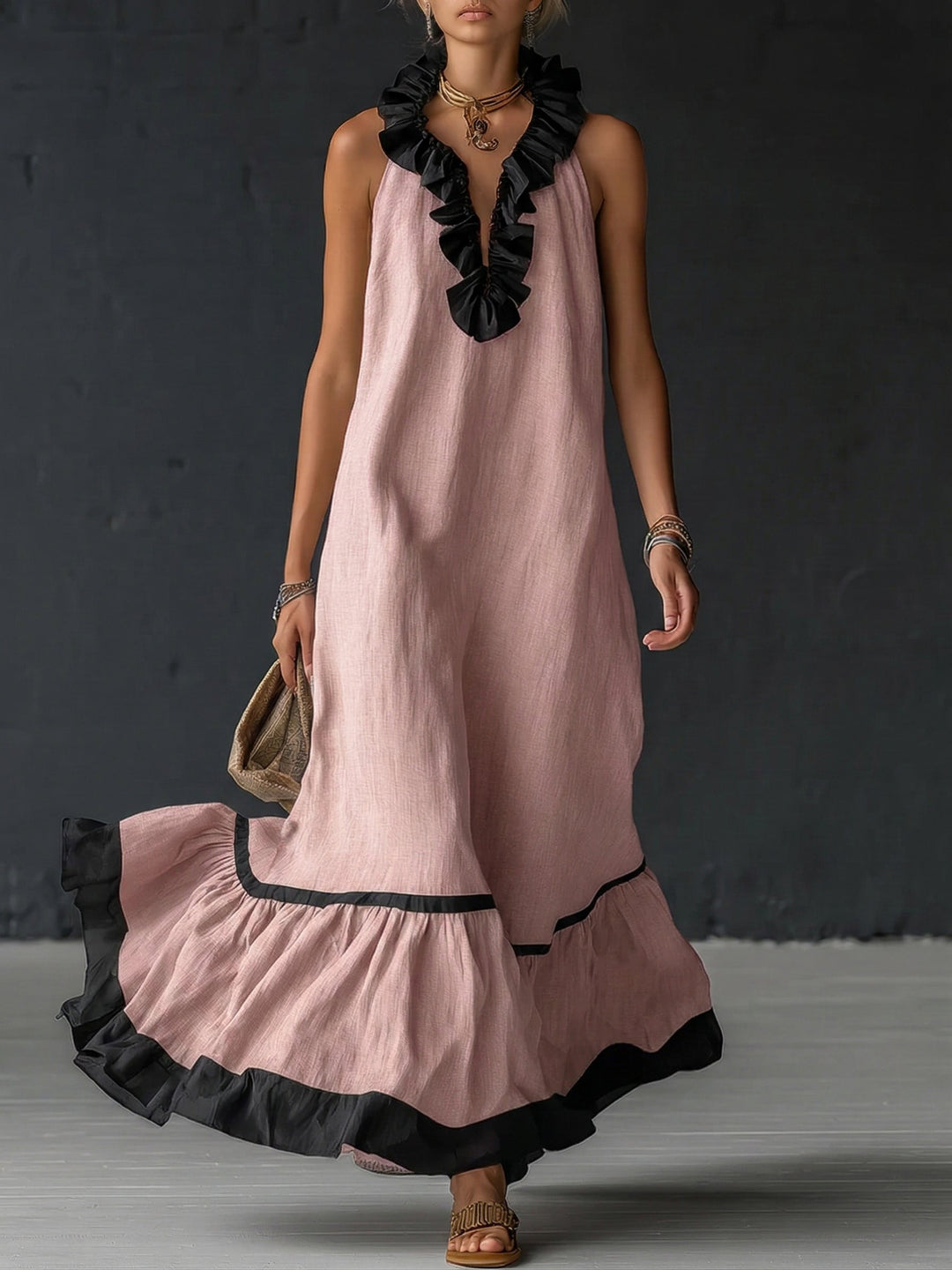 Robe maxi élégante et romantique avec volants et blocs de couleur
